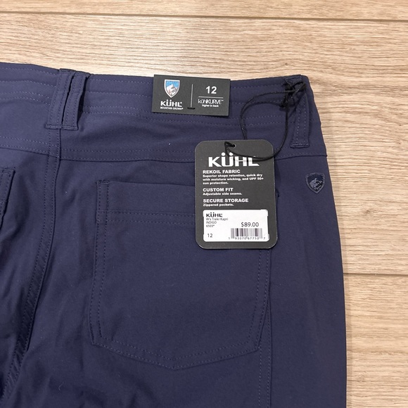 Navy Blue KÜHL Capri Pants - Picture 4 of 9